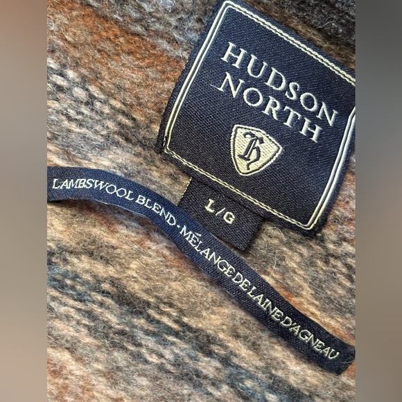 Hudson North Sweater (unisex) - Picture 4 of 8